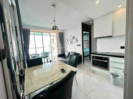1 Bed Condo for Rent with Sea View Pattaya