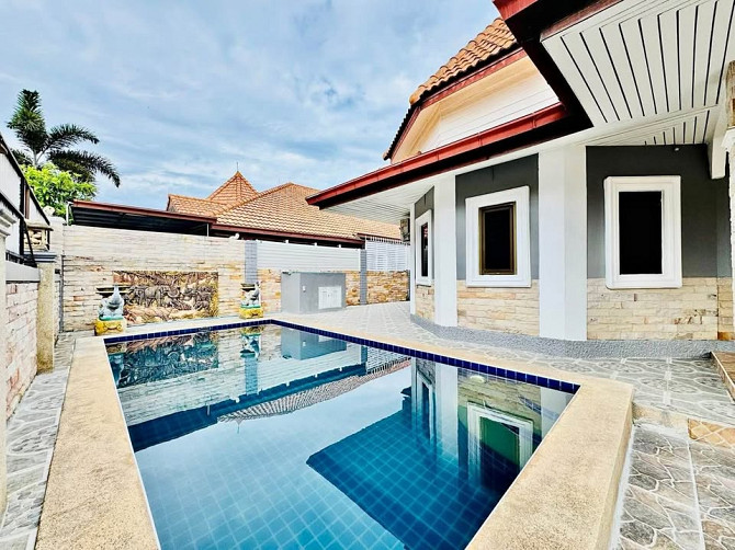 3 Bedroom Pool Villa for Rent in Thappraya Pattaya - photo 1