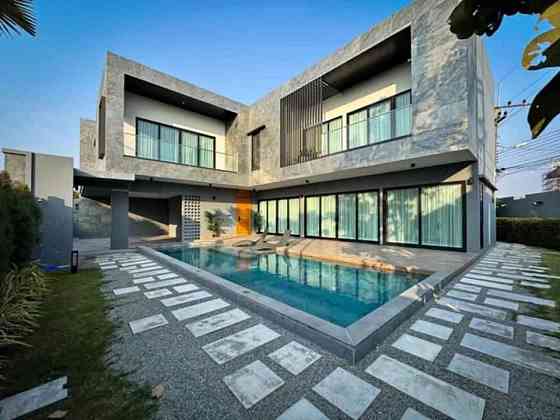 4 Bedroom Pool Villa for Rent in Huai Yai Pattaya