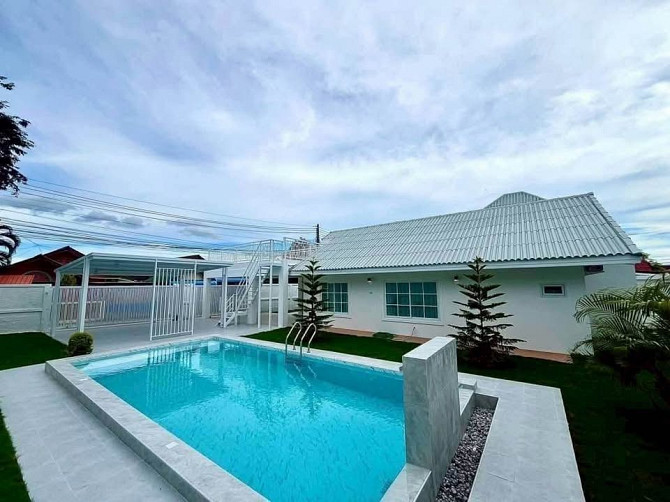 3 Bedroom Pool Villa for Rent in Pattaya Pattaya - photo 2