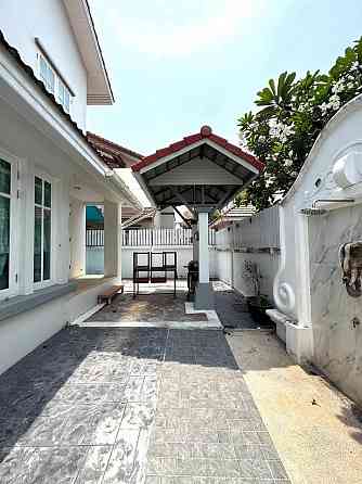 3 Bedroom Pool Villa for Rent in Jomtien Pattaya