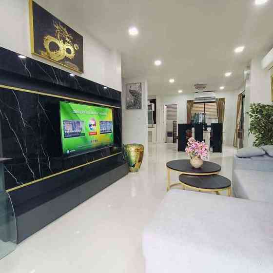 3 Bedroom Pool Villa for Rent in Nongprue Pattaya