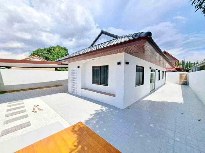 3 Bedroom Minimalist House for Rent in Pattaya Pattaya - photo 1