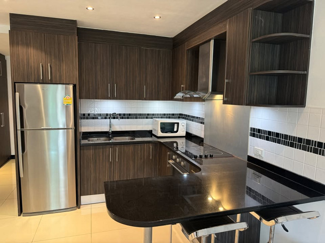 2 Bed Renovated Apartment for Rent in Pratamnak Pattaya - photo 14