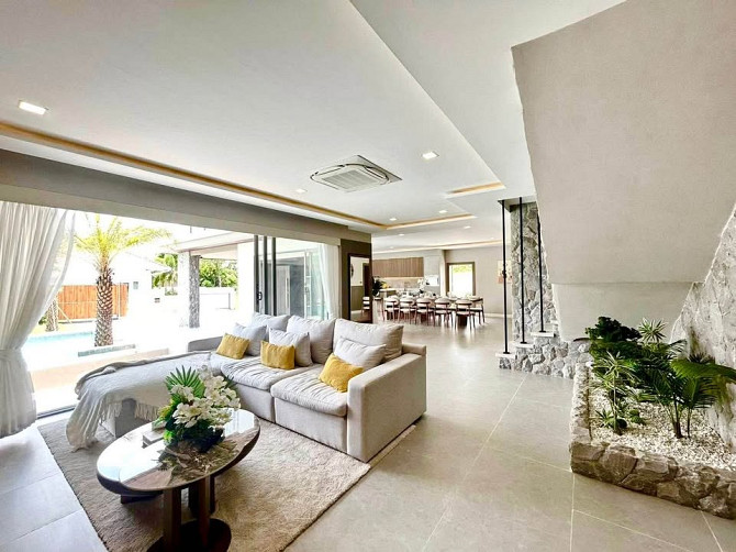 7 Bedroom Pool Villa for Rent in Huai Yai Pattaya - photo 5