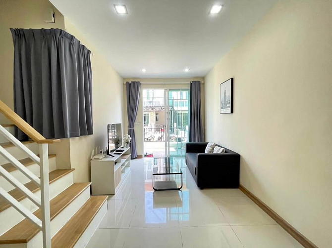4 Bedroom Pool Villa for Rent in Pattaya Pattaya - photo 1