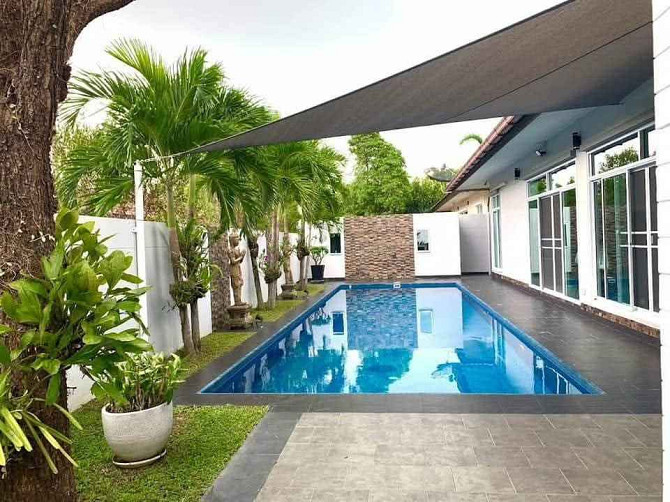 3 Bedroom Pool Villa for Rent in Panalee Ban Na Village Pattaya - photo 2