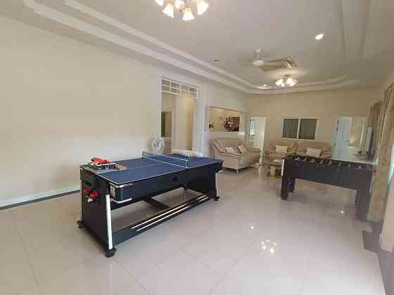 5 Bedroom Pool Villa for Rent in Huai Yai Pattaya