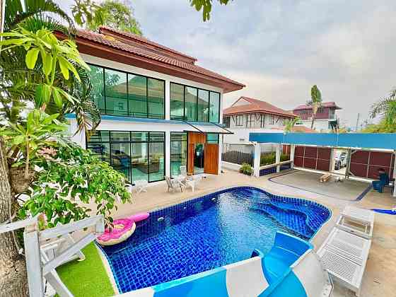 5 Bedroom Pool Villa for Rent in Jomtien Pattaya