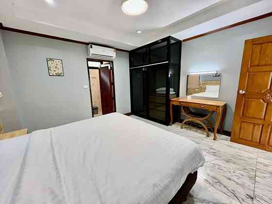 5 Bedroom Pool Villa for Rent in Jomtien Pattaya