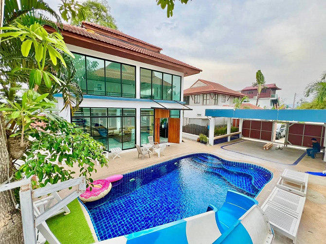 5 Bedroom Pool Villa for Rent in Jomtien Pattaya - photo 1