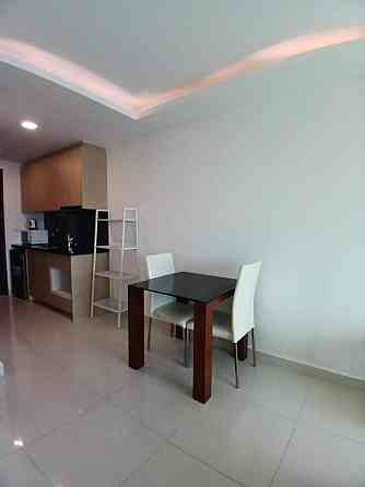Studio Condo for Rent with Pool View พัทยา