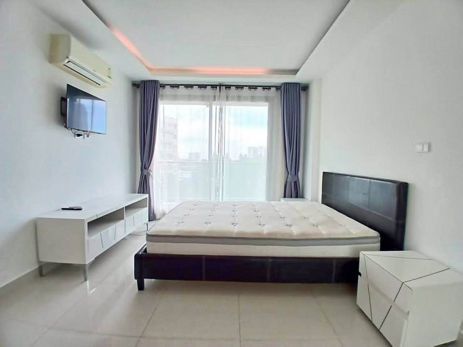 Studio Condo for Rent with Pool View Pattaya - photo 1