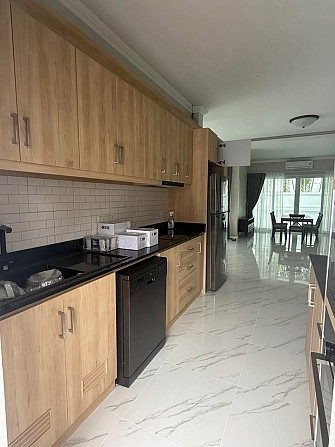 4 Bedroom Pool Villa for Rent in Pattaya Pattaya - photo 12