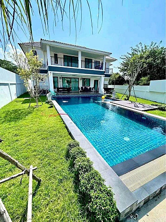 4 Bedroom Pool Villa for Rent in Huai Yai Pattaya - photo 1
