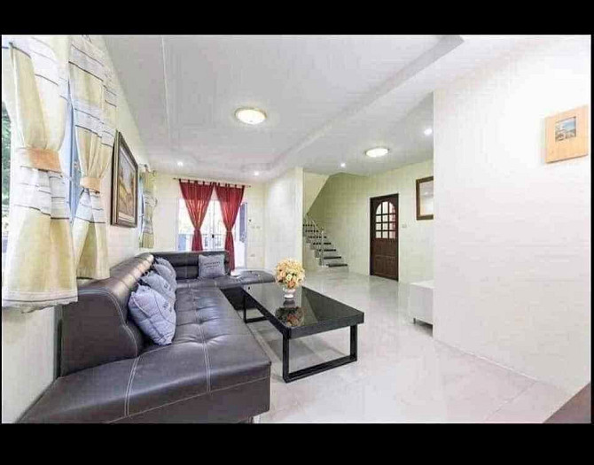 3 Bedroom Pool Villa for Rent in Soi Thappraya Pattaya - photo 1