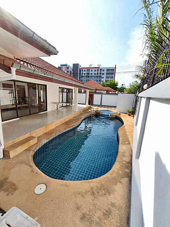 3 Bedroom Pool Villa for Rent in Jomtien Pattaya - photo 1