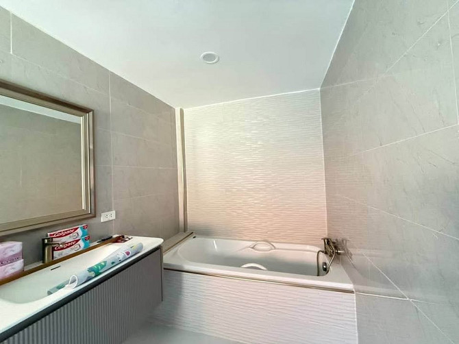 4 Bedroom Pool Villa for Rent in Thung Klom-Tan Man Pattaya - photo 17