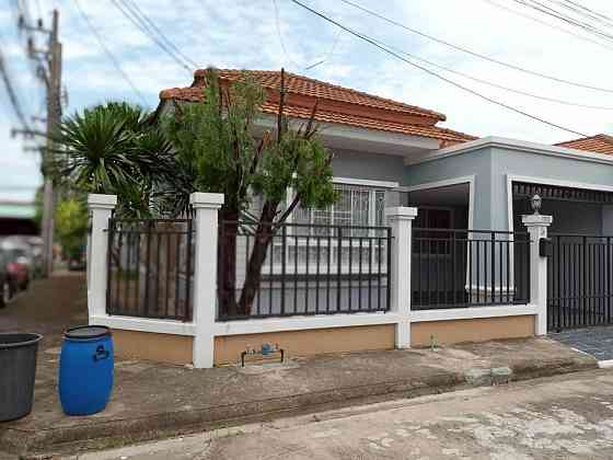 3 Bedroom Pool Villa for Rent in Wichit Phuket
