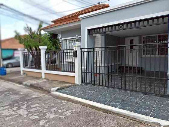 3 Bedroom Pool Villa for Rent in Wichit Phuket