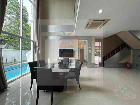 4 Bed Pool Villa for Rent in Pattaya Pattaya