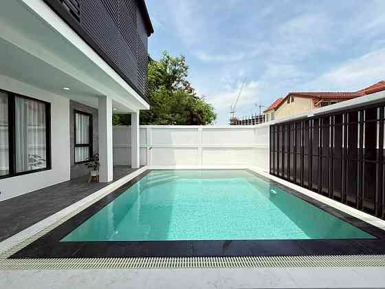 6 Bedroom Pool Villa for Long Term Rent Pattaya