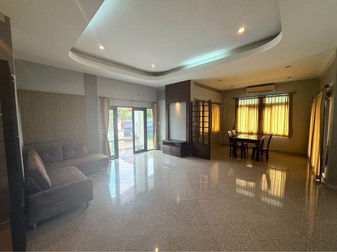 3 Bedroom Pool Villa for Rent in Pattaya Pattaya - photo 9