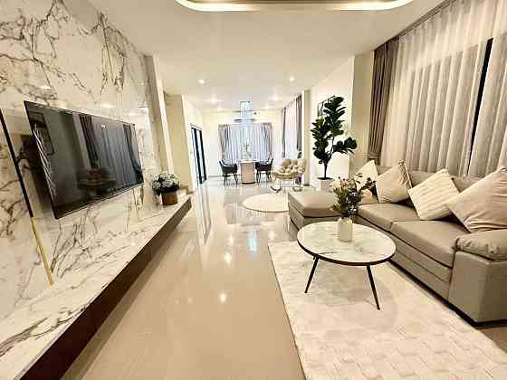 3 Bedroom Pool Villa for Rent in PATTA Element Pattaya