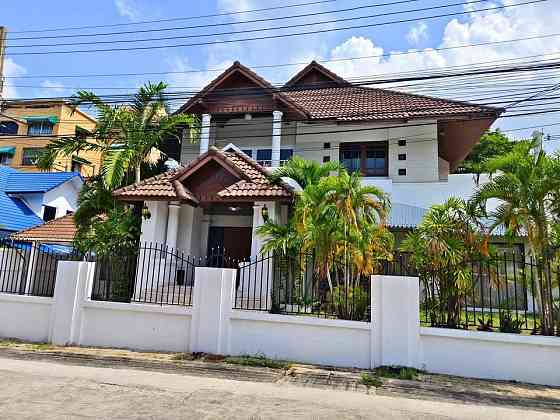 6 Bedroom Pool Villa for Rent in Central Pattaya Pattaya