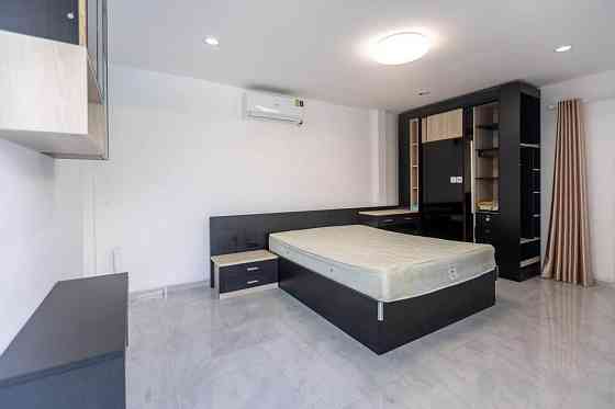 4 Bedroom Pool Villa for Rent in Mabprachan พัทยา