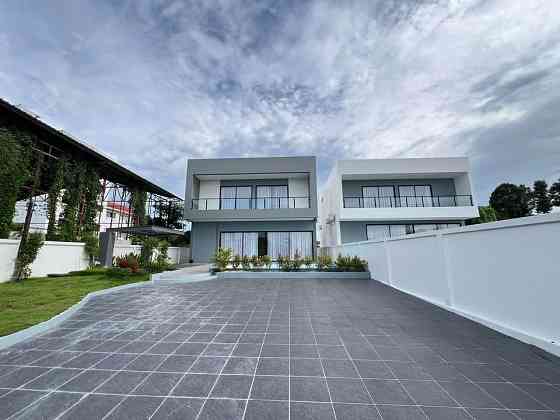 4 Bedroom Pool Villa for Rent in Chaitapruk Pattaya