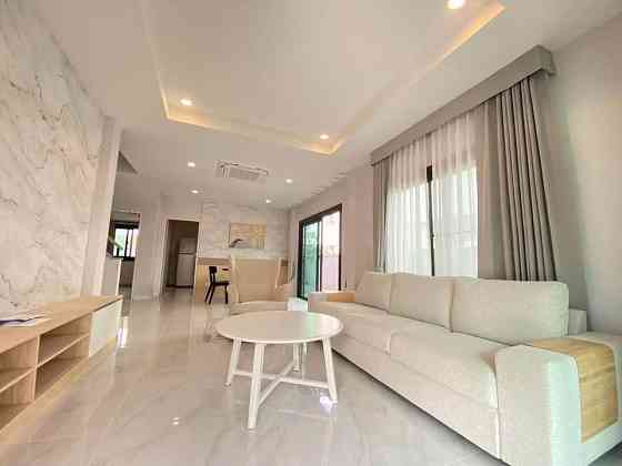 4 Bedroom Pool Villa for Rent in Supalai Park Ville Паттая
