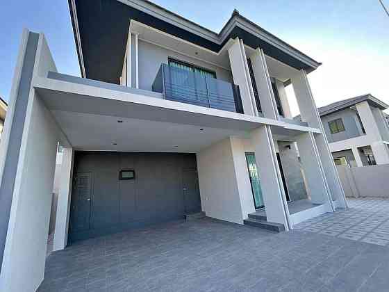 3 Bedroom Pool Villa for Rent in Patta Element Pattaya