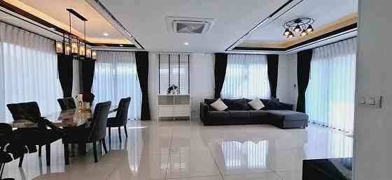 3 Bedroom Pool Villa for Rent in Nong Prue Pattaya