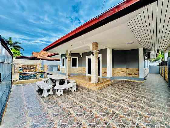 3 Bedroom Pool Villa for Rent in Pattaya Pattaya