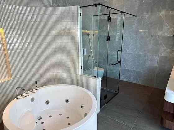 6 Bedroom Pool Villa for Rent in Pattaya Паттая