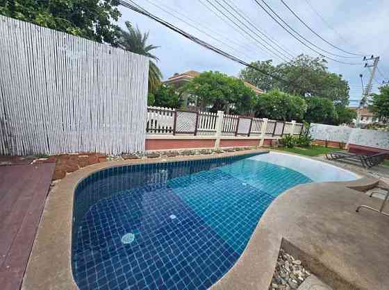 4 Bedroom Pool Villa for Rent in Jomtien Pattaya