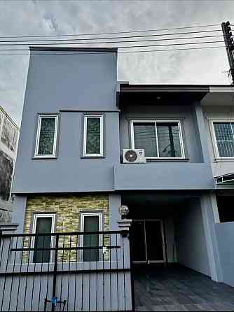 4 Bedroom Townhouse for Long Term Rent in Chalong Phuket