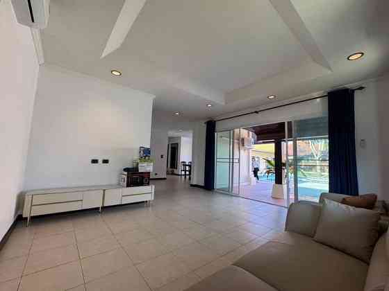 4 Bedroom Pool Villa for Rent in Na Jomtien Pattaya