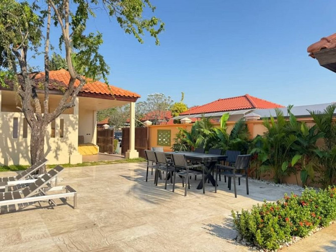 4 Bedroom Pool Villa for Rent in Na Jomtien Pattaya - photo 19