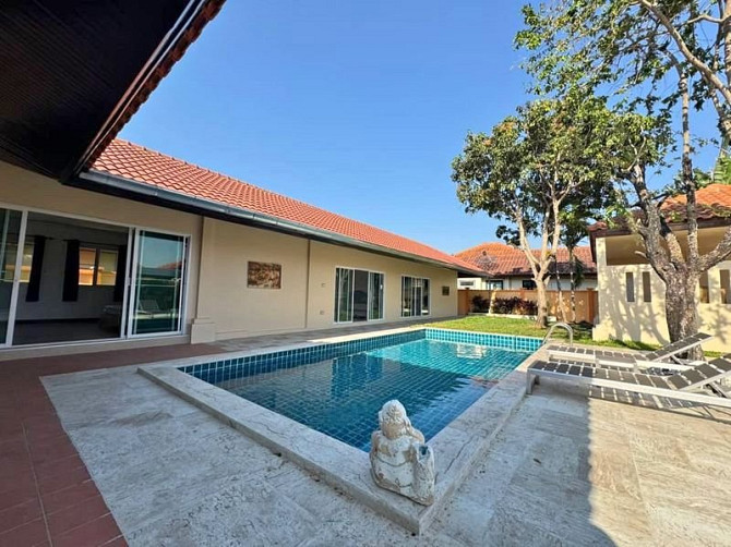 4 Bedroom Pool Villa for Rent in Na Jomtien Pattaya - photo 1