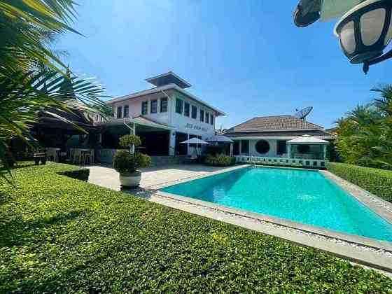 4 Bedroom Pool Villa for Rent in Nong Prue Pattaya