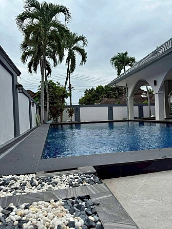 3 Bedroom Pool Villa for Rent in Pattaya Pattaya - photo 1