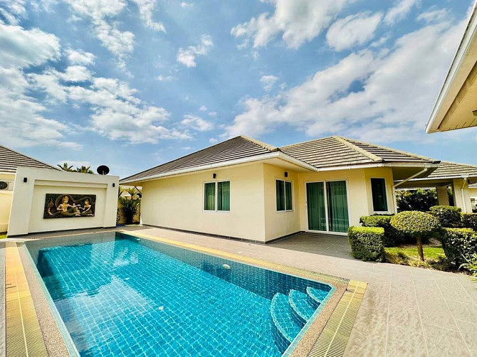 2 Bedroom Pool Villa for Rent in Pattaya Pattaya - photo 1
