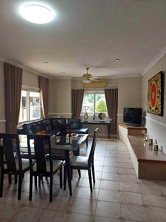3 Bedroom Pool Villa for Rent in Pattaya Pattaya - photo 1