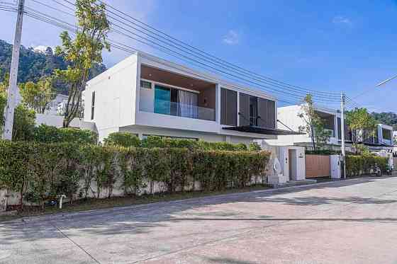 3 Bedroom Pool Villa for Long Term Rent Пхукет