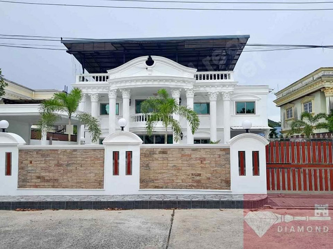 4 Bedroom Pool Villa for Long Term Rent Phuket - photo 1