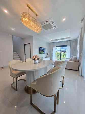 4 Bedroom Pool Villa for Rent in Supalai Lake Ville Phuket