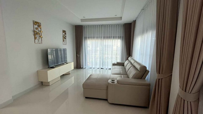 4 Bedroom Pool Villa for Rent near BISP Phuket - photo 1
