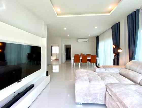 4 Bedroom Pool Villa for Rent in Phuket Phuket